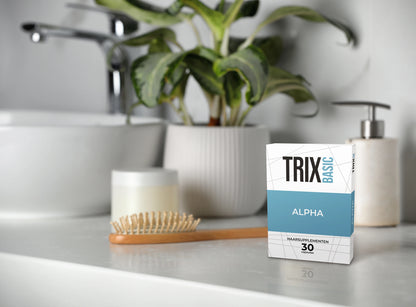 TRIX Basic Alpha for hereditary baldness and androgenetic alopecia with hair brush